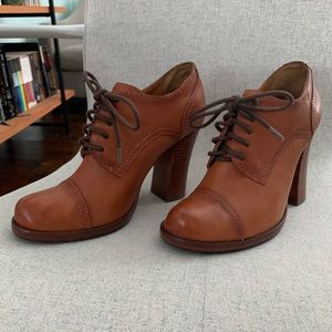 Kork-Ease Leather Oxford Pumps